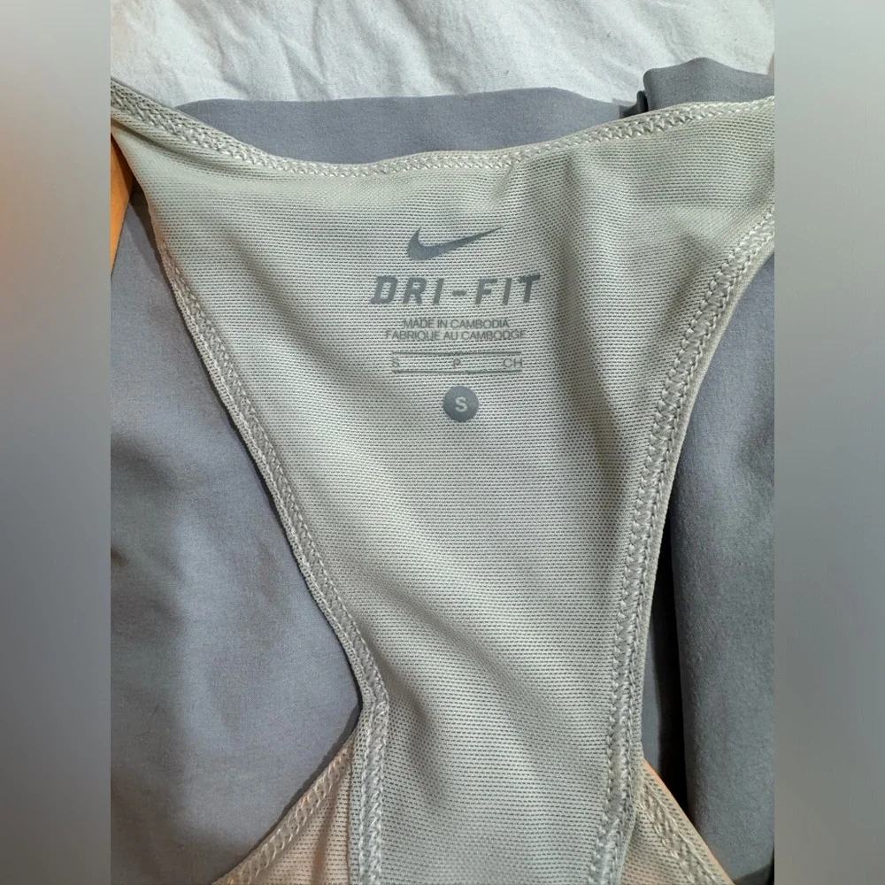 Nike Sharapova tennis dress BNWT - Picture 4 of 4